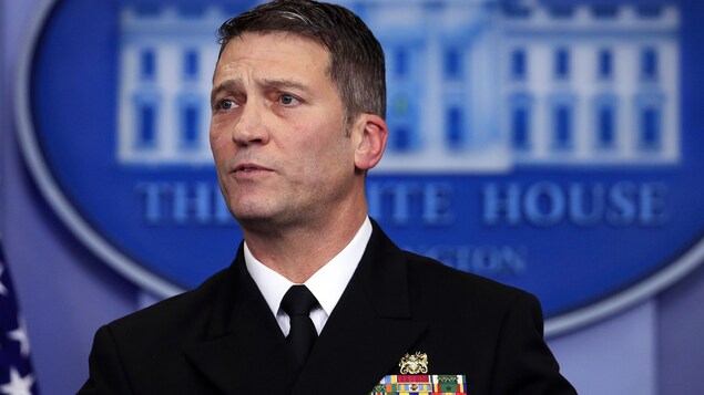 Ronny Jackson, médecin de la Maison-Blanche lors d'une conférence de presse sur l'examen médical du président Donald Trump Ronny Jackson, médecin de la Maison-Blanche lors d'une conférence de presse sur l'examen médical du président Donald Trump