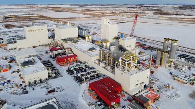 Une image vue de haut du site complet de Roquette Canada à Portage la Prairie.