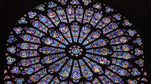 Vitraux de la cathédrale Notre-Dame de Paris