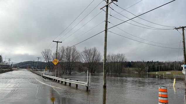 La route 349 à Saint-Alexis-des-Monts fermée pour une durée indéterminée