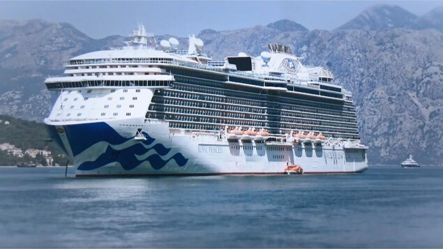 Le Royal Princess. Le Royal Princess.