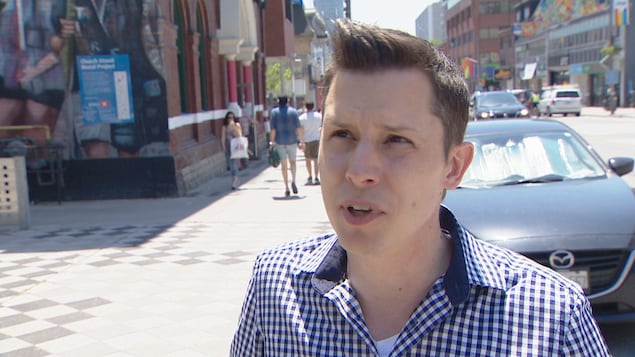 Ryan Lisk, porte-parole, Comité SIDA de Toronto Ryan Lisk, porte-parole, Comité SIDA de Toronto