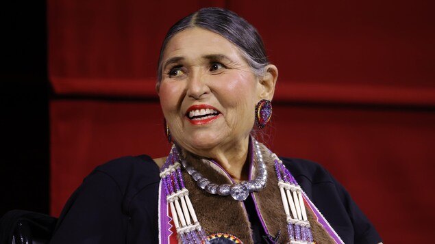 Sacheen Littlefeather, qui avait refusé un Oscar au nom de Marlon Brando, est morte