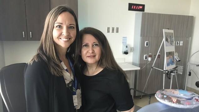 Angel Brazeau et Rezvan Khaleghi sont deux des trois sages-femmes qui peuvent servir les patientes en français à l'Hôpital Markham-Stouffville. Angel Brazeau et Rezvan Khaleghi sont deux des trois sages-femmes qui peuvent servir les patientes en français à l'Hôpital Markham-Stouffville.