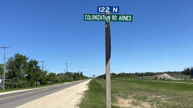 Au Manitoba rural, un chemin de la Colonisation devient chemin de la Réconciliation