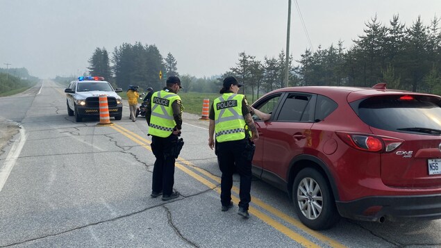 Feux de forêt : les habitants de Saint-Lambert, en Abitibi, rentrent à la maison