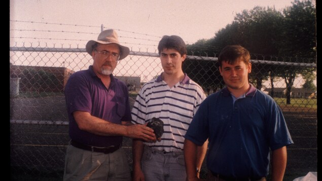 Richard Herd et les frères Forcier. Richard Herd et les frères Forcier.