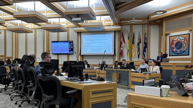 Le conseil municipal vote sur le budget de Saskatoon pour 2024-2025, 30 novembre 2023.