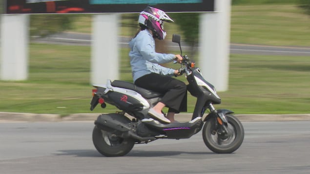 Les élèves se rendant en scooter au Triolet doivent suivre une formation obligatoire