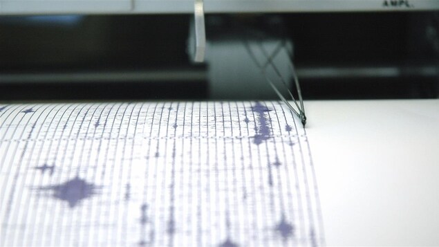 Un sismographe en action
