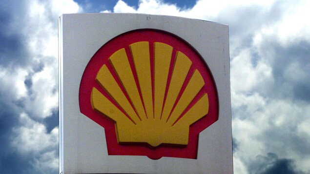La pétrolière Shell se retire de ses projets en Russie avec Gazprom