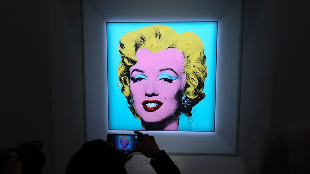 Le portrait de Marilyn Monroe créé par Warhol vendu aux enchères