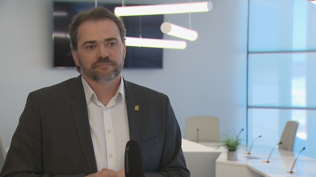 Arrimer les objectifs politiques et administratifs parmi les priorités du DG de Gatineau