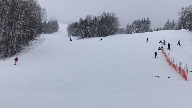 Le Mont-Kanasuta accueille les premiers skieurs de la saison samedi