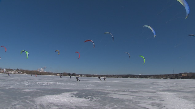 La Coupe de monde de snowkite a été présentée à Lac-Mégantic ce week-end.