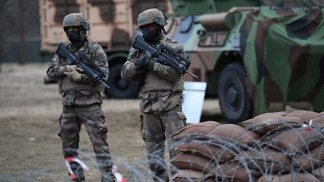 La France compte envoyer des centaines de soldats en Roumanie