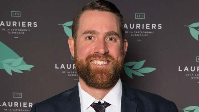 Marc Lamarre a remporté les honneurs pour le sommelier de l'année. Marc Lamarre a remporté les honneurs pour le sommelier de l'année.