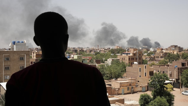 Les États-Unis et la France évacuent des ressortissants du Soudan en plein chaos