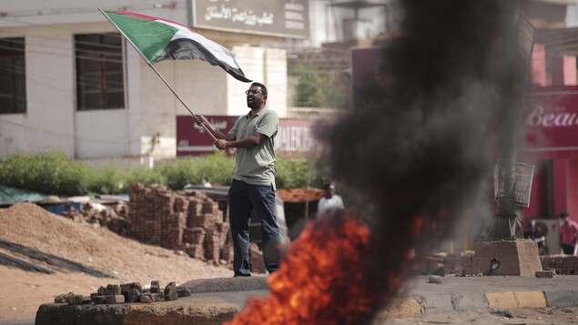 Soudan : les manifestations se poursuivent dans un pays coupé du monde