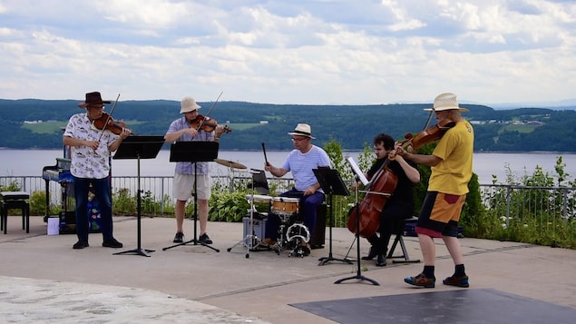 L’art de faire de la musique au grand air