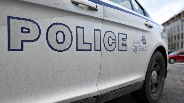 Une voiture du Service de police de la Ville de Québec.