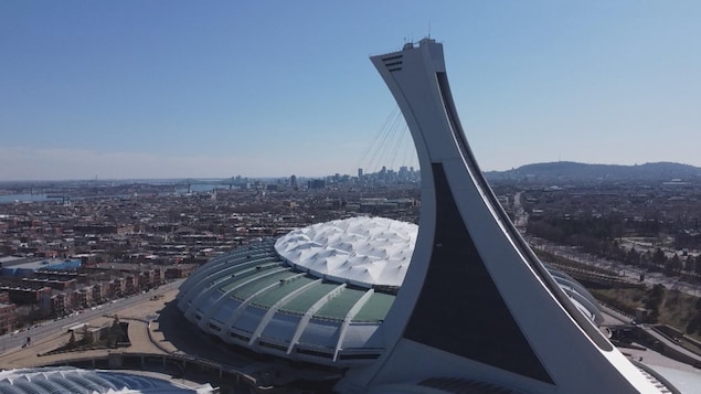 La livraison du nouveau toit du stade olympique est encore retardée