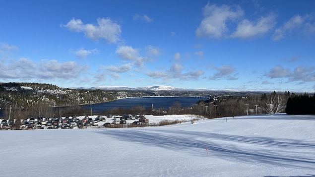 Stationnement abandonné par le CIUSSS : Julie Dufour demande l’intervention de Québec