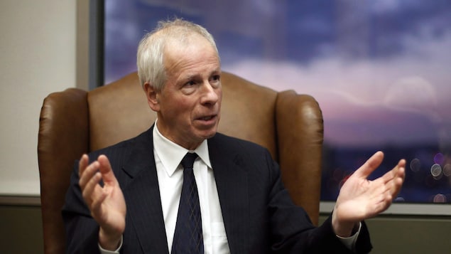 Stéphane Dion lors d'une entrevue à Ottawa, en décembre 2016.