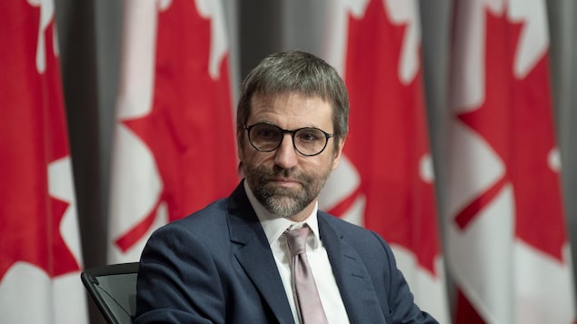 Steven Guilbeault à l’Environnement et une promotion pour Mélanie Joly