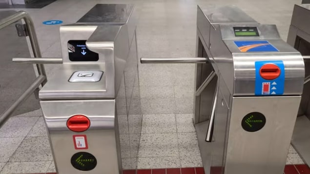 Another step to paying by credit card on the Montreal Metro