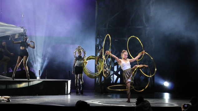 Un premier aperçu de Stone, du Cirque du Soleil | Radio-Canada