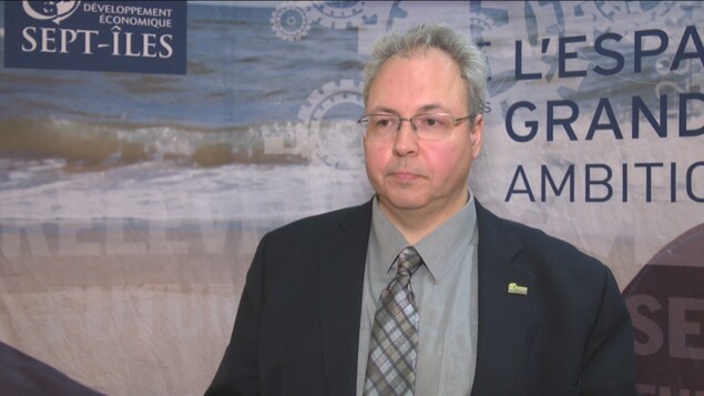 Sylvain Larivière est le directeur général de Développement économique Sept-Îles. Sylvain Larivière est le directeur général de Développement économique Sept-Îles.