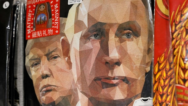 T-shirts with images of Vladimir Putin and Donald Trump at a gift shop.