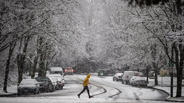 Les Canadiens peuvent poursuivre leur ville pour des blessures liées au déneigement