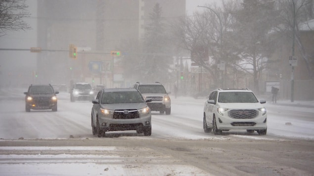 La tempête printanière force la fermeture de plusieurs routes en Saskatchewan