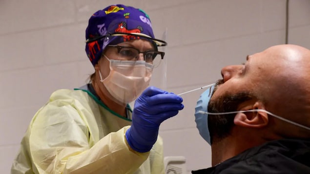 La barre des 66 000 cas de COVID-19 franchie au Manitoba