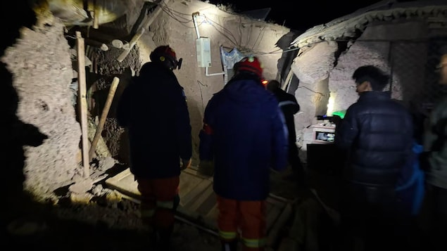 Chine: un séisme de magnitude 7 fait au moins 16 morts au Tibet