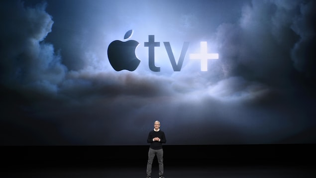 Tim Cook, PDG d'Apple, a pris la parole lundi lors d'un des traditionnels événements de lancement de produit de l'entreprise au Steve Jobs Theater, à Cupertino, en Californie. 