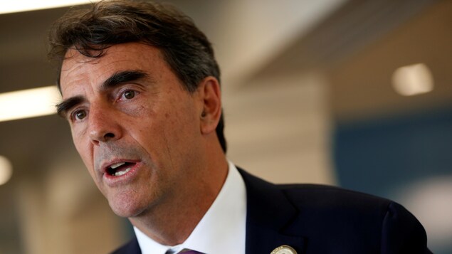 Tim Draper celui qui a réuni le nombre nécessaire de signatures pour soumettre au vote, en novembre, une proposition de scission de la Californie. Tim Draper celui qui a réuni le nombre nécessaire de signatures pour soumettre au vote, en novembre, une proposition de scission de la Californie.