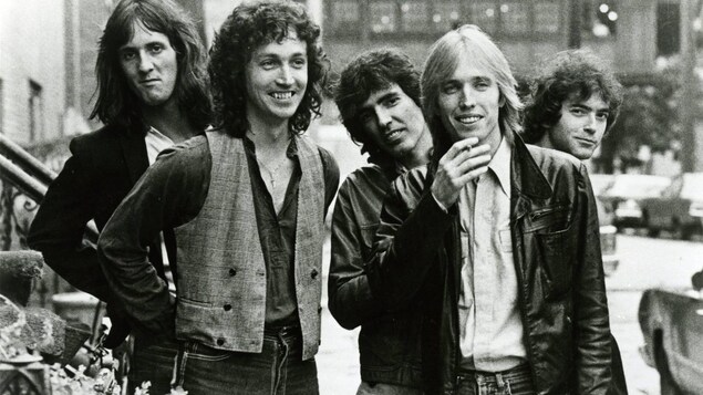 Stan Lynch, Mike Campbell, Ron Blair, Tom Petty et Benmont Tench du groupe Tom Petty and the Heartbreakers Stan Lynch, Mike Campbell, Ron Blair, Tom Petty et Benmont Tench du groupe Tom Petty and the Heartbreakers