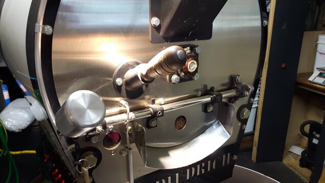 La machine à torréfaction du café Cantook à Québec La machine à torréfaction du café Cantook à Québec