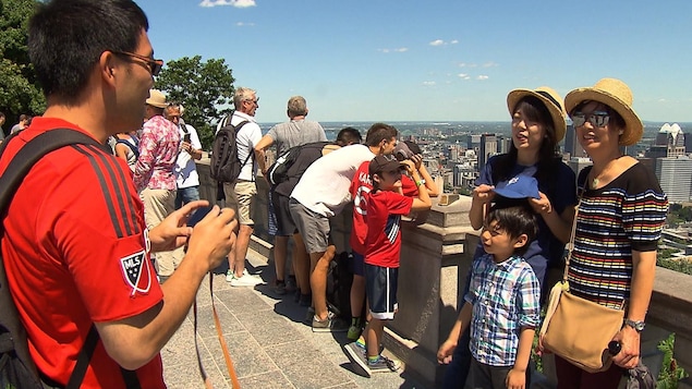 Des touristes asiatiques à Montréal Des touristes asiatiques à Montréal