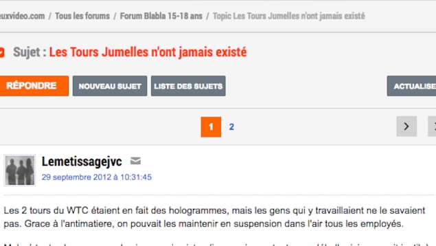 Capture d'écran d'un forum qui explique que les tours jumelles n'ont jamais existé Capture d'écran d'un forum qui explique que les tours jumelles n'ont jamais existé