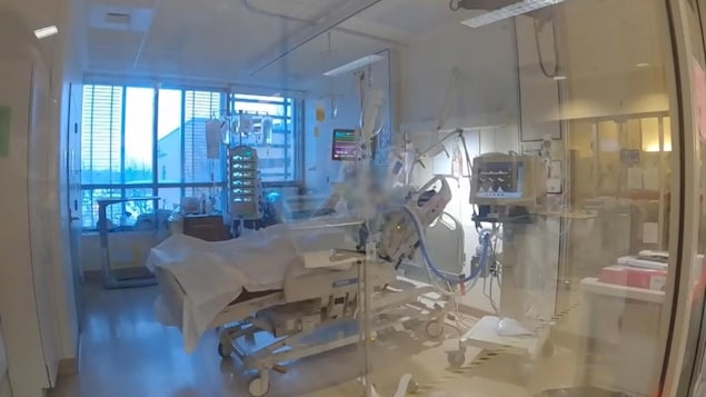 La moyenne d'âge des patients COVID est moins élevée que nous pourrions le croire.