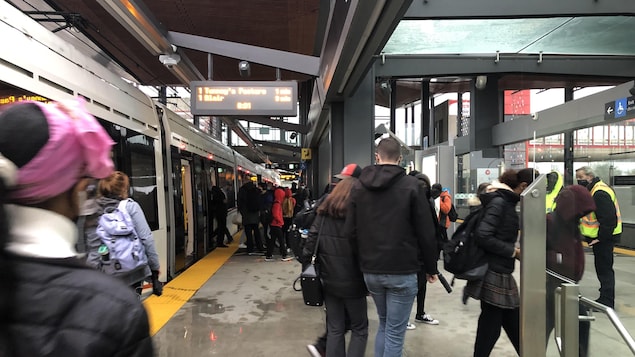 Reprise partielle du service de train léger à Ottawa après un mois et demi de pause