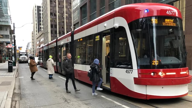 Pas de tramway pendant 20 mois sur la rue Queen au centre-ville de Toronto