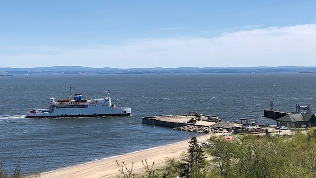 Rivière-du-Loup–St-Siméon : un problème de passerelle force l’annulation de traversées