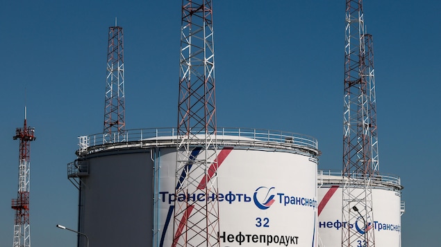 L’Ukraine poursuit ses attaques contre les infrastructures pétrolières russes