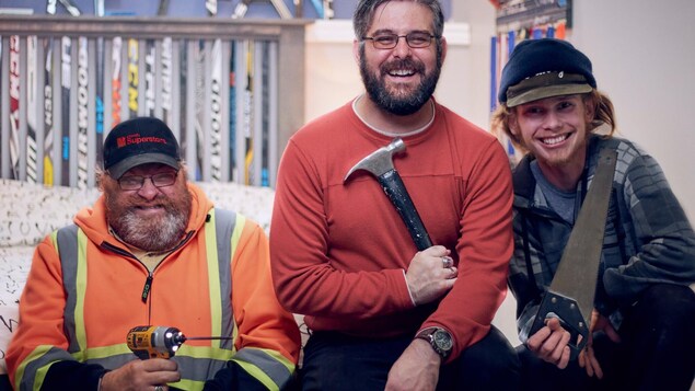Quelques-uns des artisans de All-Ways-Us Quelques-uns des artisans de All-Ways-Us