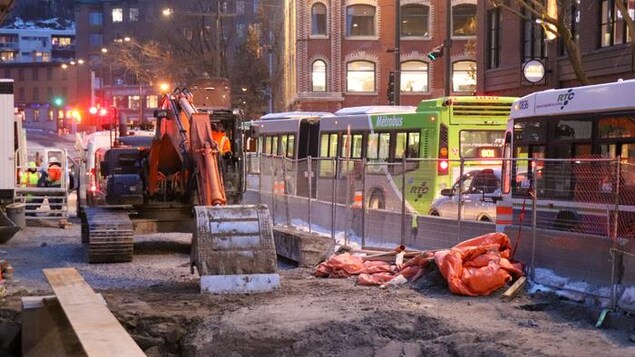 Tramway : le chantier de la rue Dorchester va se poursuivre jusqu’en janvier